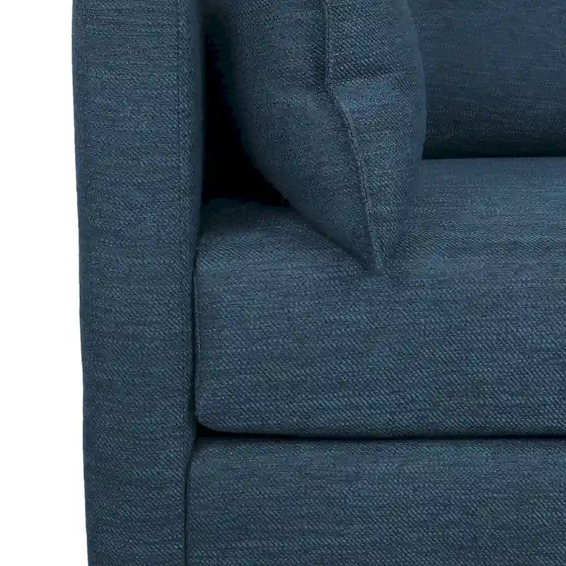 Fauteuil club capitonné avec coussins décoratifs