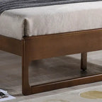 Lit plateforme Queen en bois de style transitionnel