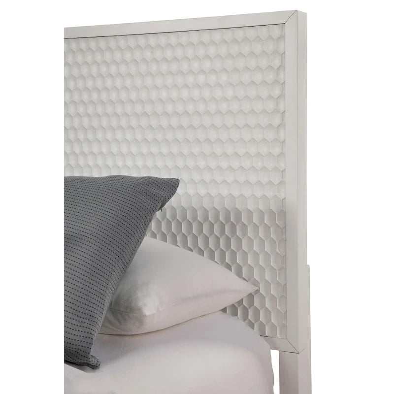 Lit panneau blanc avec tête de lit texturée