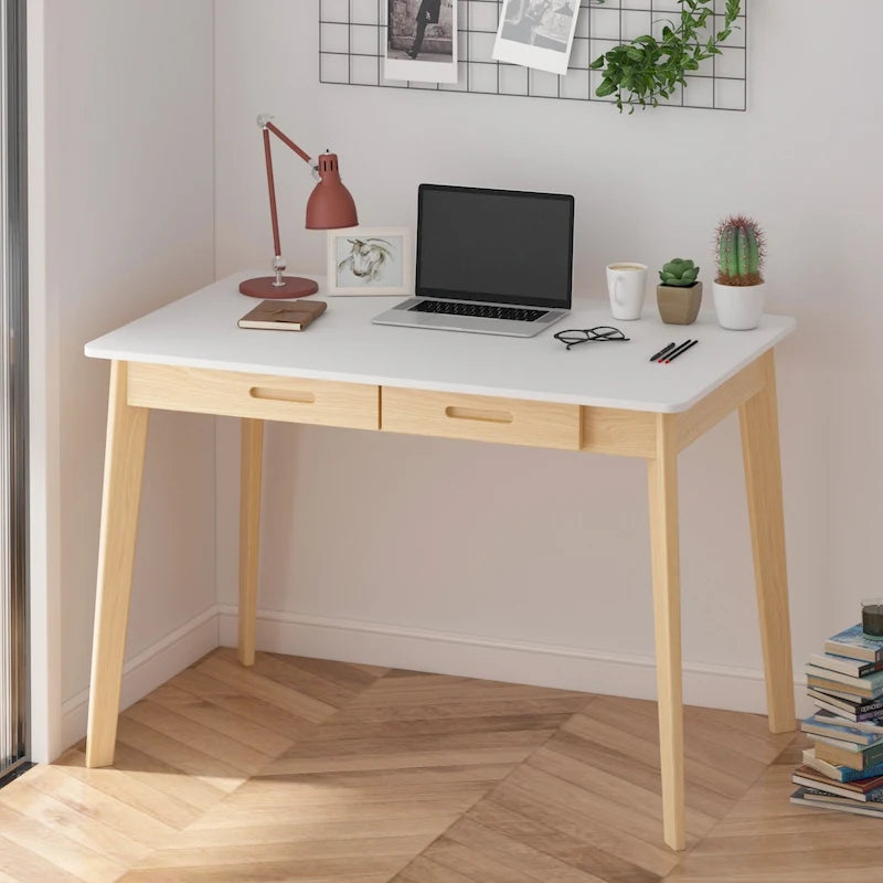 Bureau classique avec tiroirs