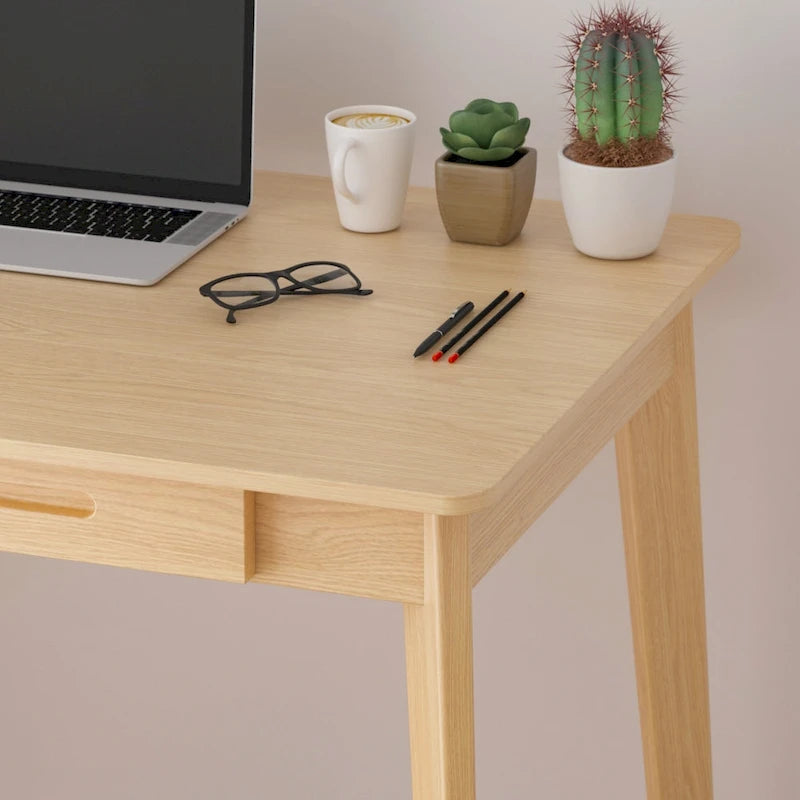 Bureau classique avec tiroirs