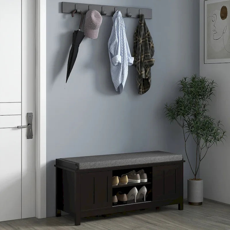 Banc de rangement avec portes coulissantes et étagères réglables